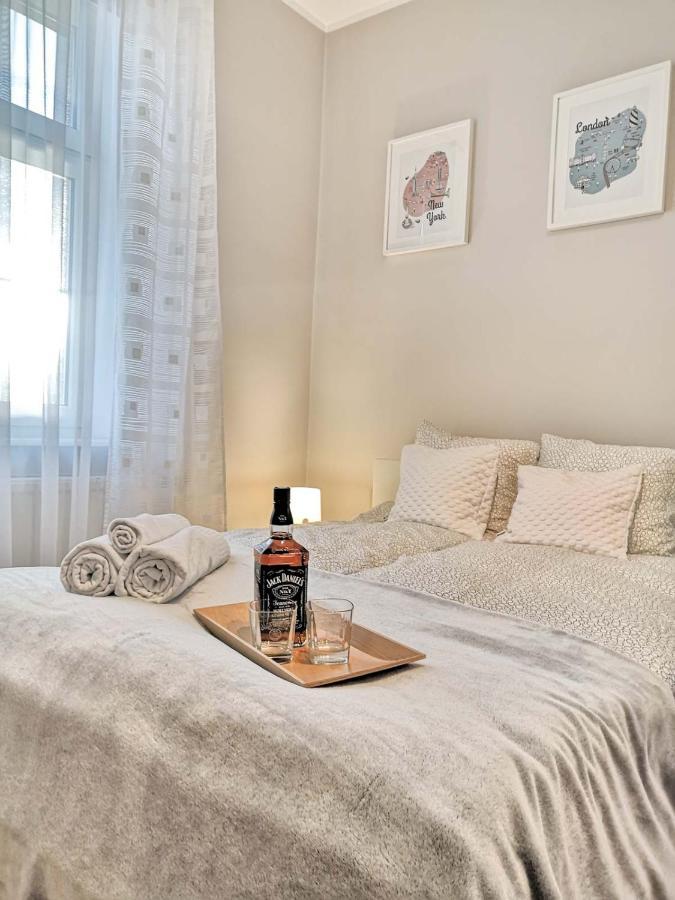 Bankowa 8 Guest Rooms Зелёна-Гура Экстерьер фото