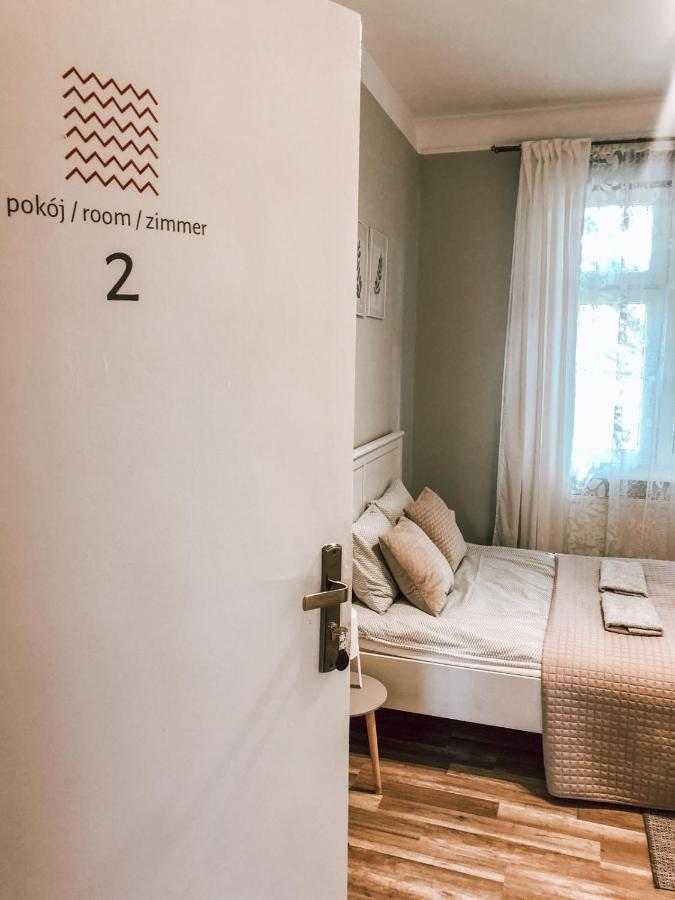 Bankowa 8 Guest Rooms Зелёна-Гура Экстерьер фото