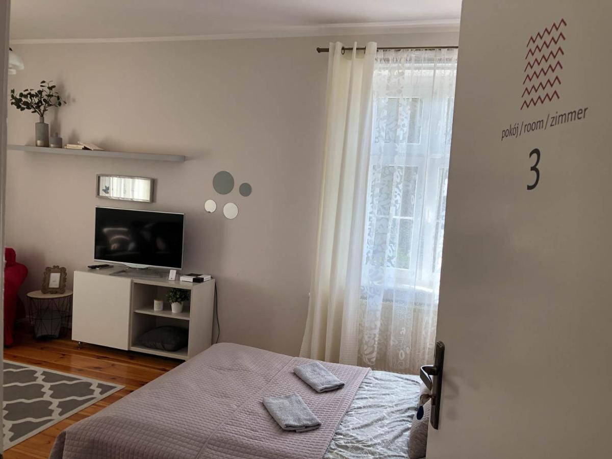 Bankowa 8 Guest Rooms Зелёна-Гура Экстерьер фото
