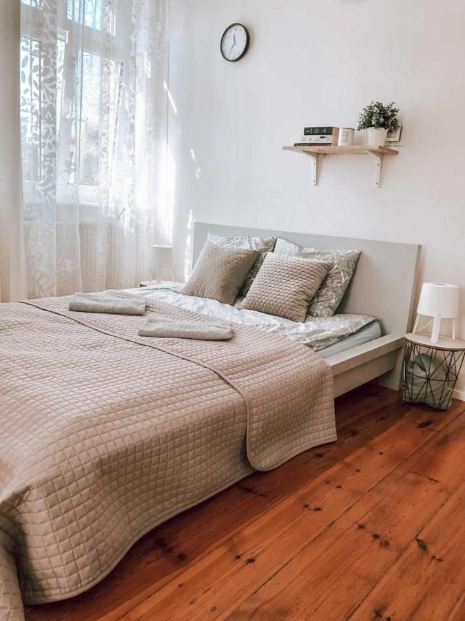 Bankowa 8 Guest Rooms Зелёна-Гура Экстерьер фото