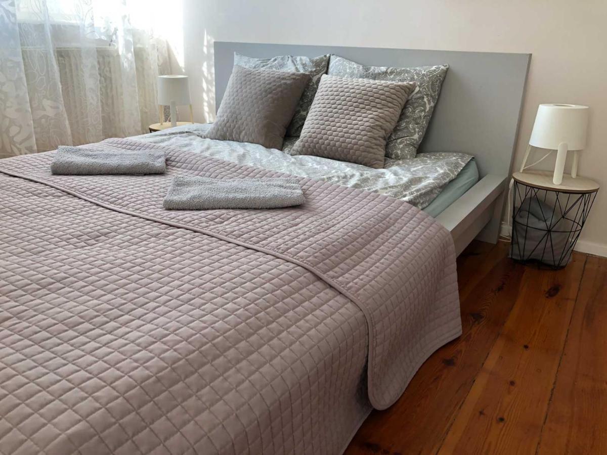 Bankowa 8 Guest Rooms Зелёна-Гура Экстерьер фото